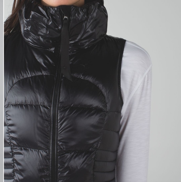 Lululemon Fluffin Awesome Down Puffer Vest in Black